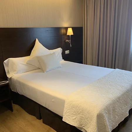 蒙蒂玛尔酒店 利亚内斯