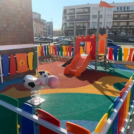 蒙蒂玛尔酒店 利亚内斯