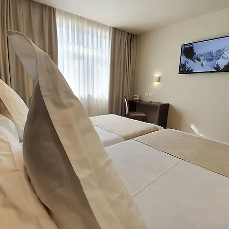 Otel Montemar 3*